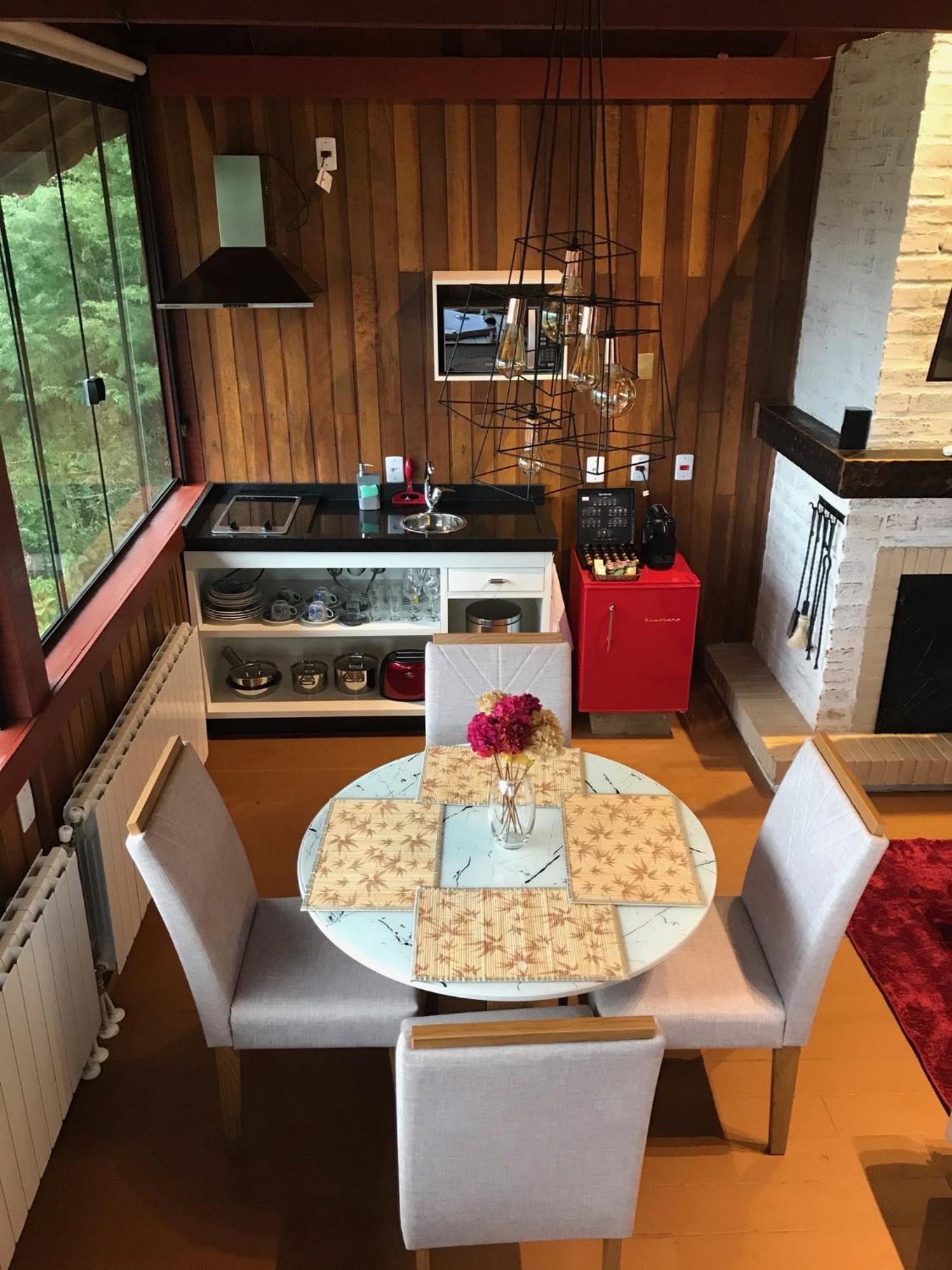Hospedagem Spa Da Alma Монти-Верди Номер фото